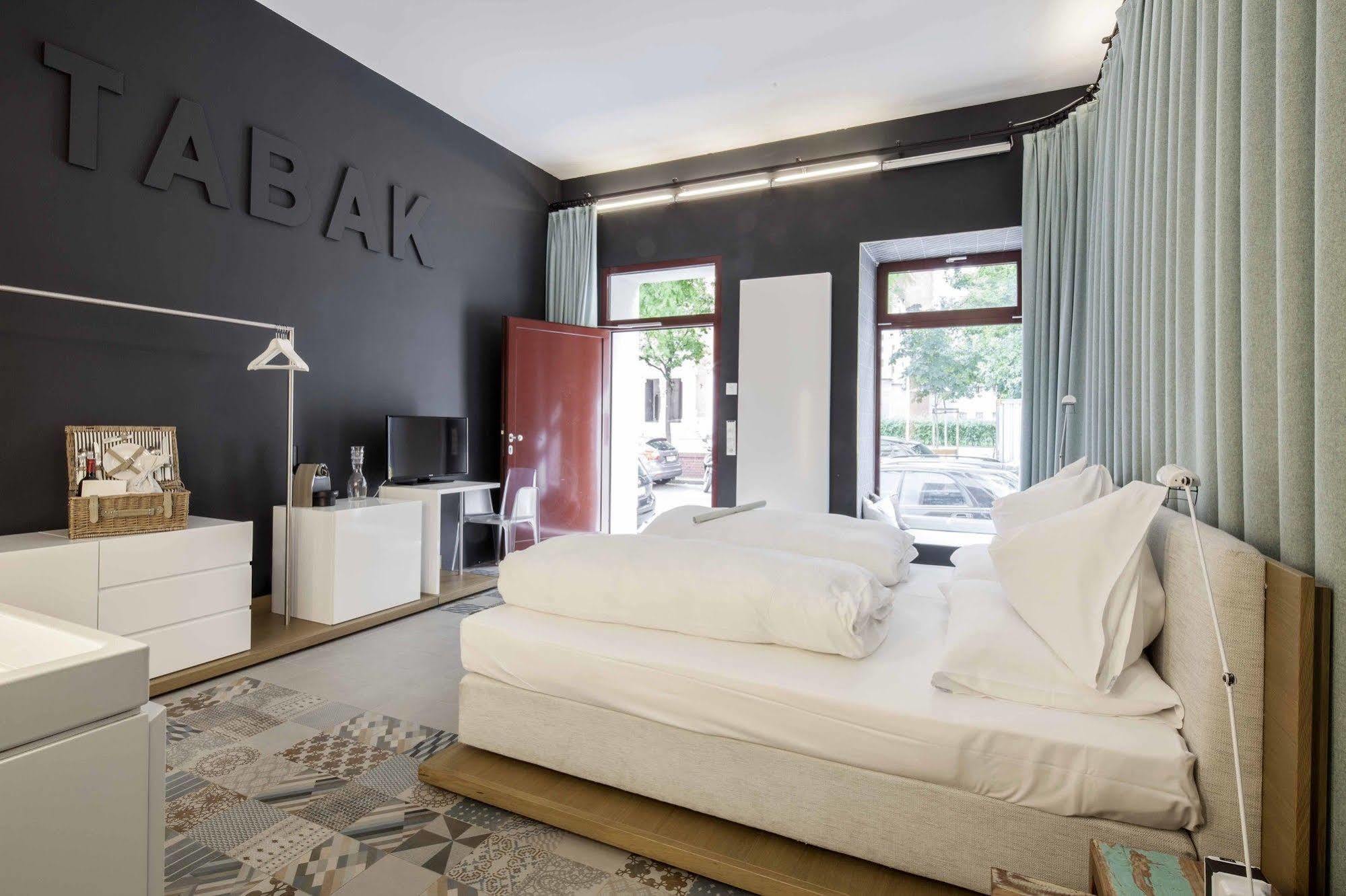 Graetzlhotel Beim Belvedere Виена Екстериор снимка